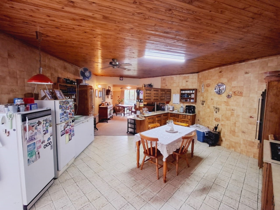 4 Bedroom Property for Sale in Vaalpark Free State